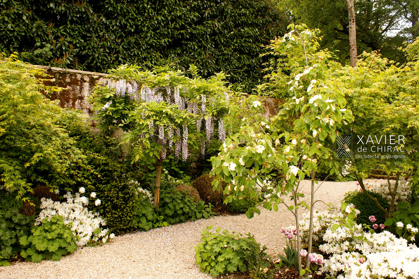Jardin avec chambre de verdure
