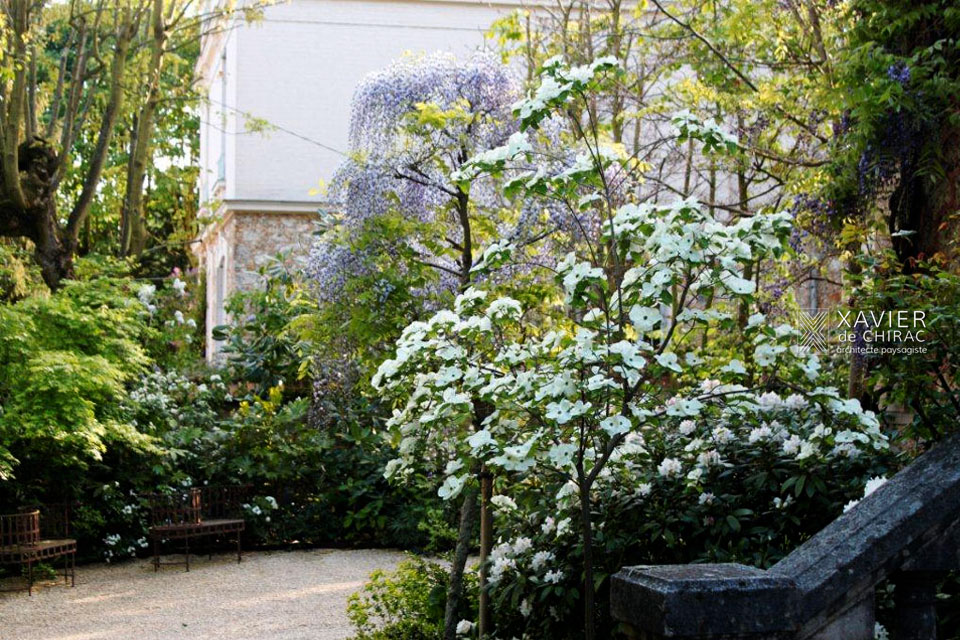 Jardin avec chambre de verdure