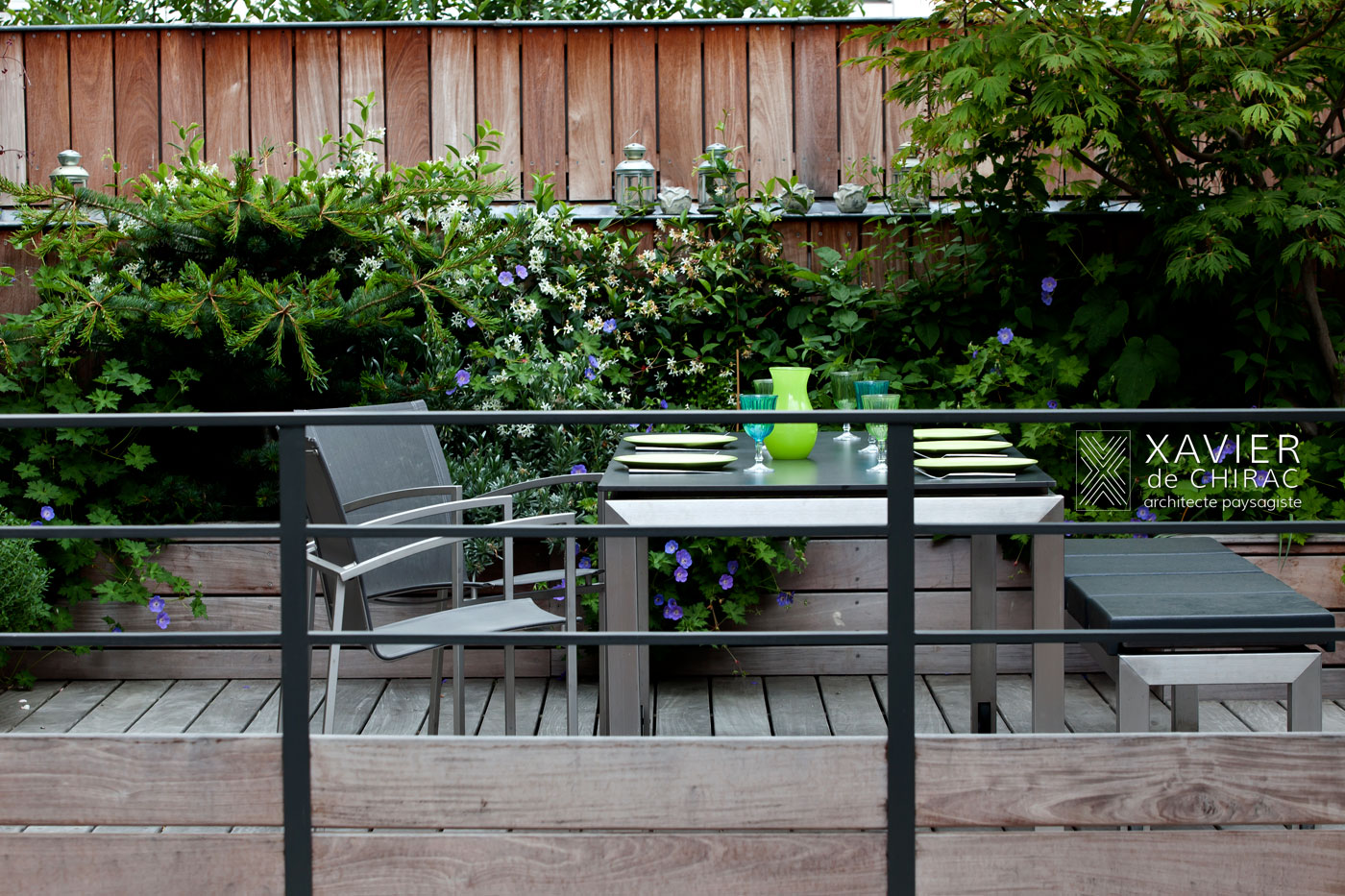 terasse en bois et cuisine