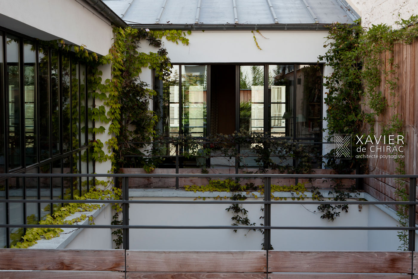 terasse en bois et cuisine